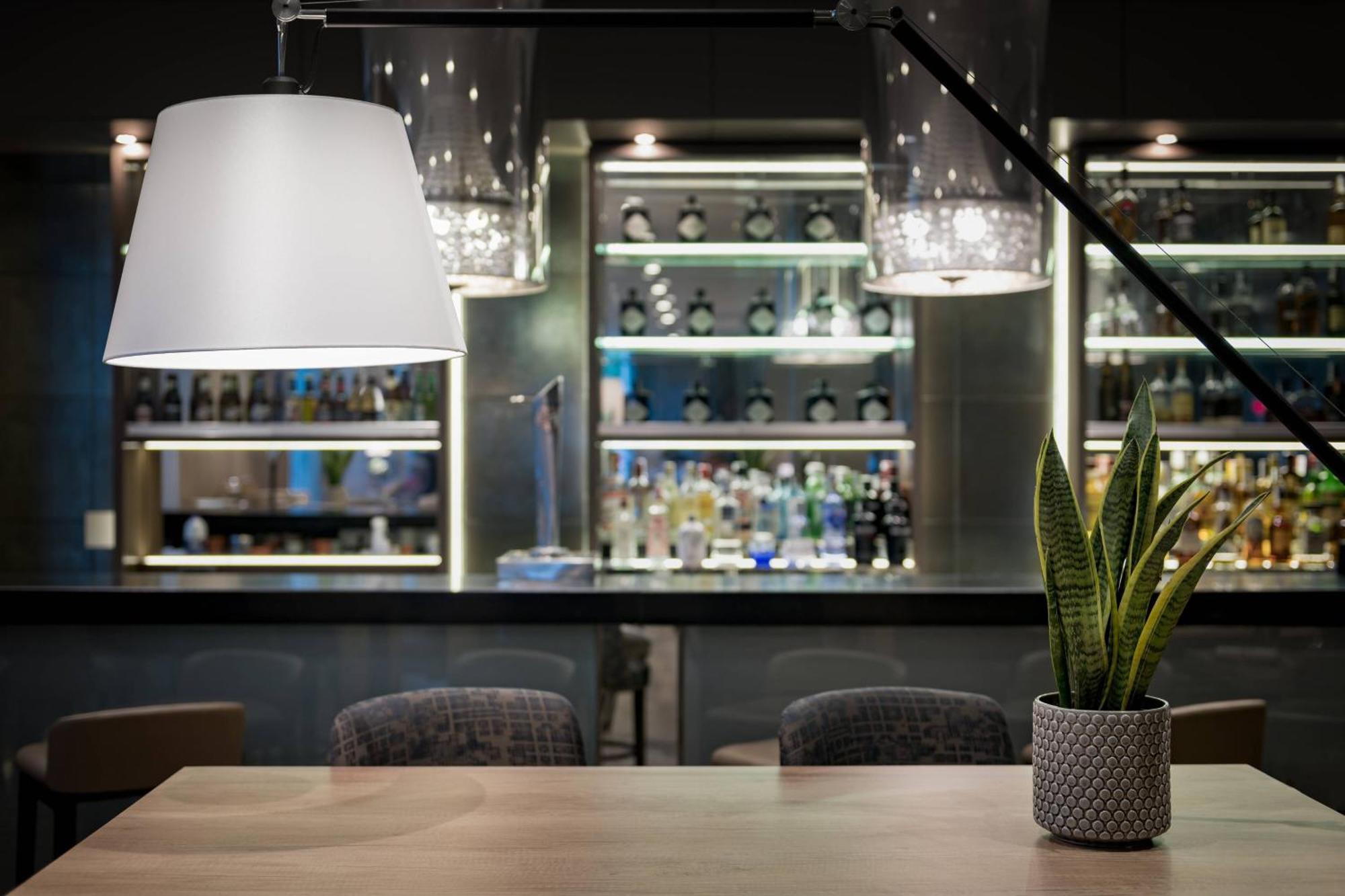 Ac Hotel Burgos By Marriott Экстерьер фото