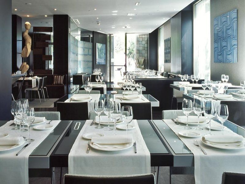 Ac Hotel Burgos By Marriott Экстерьер фото